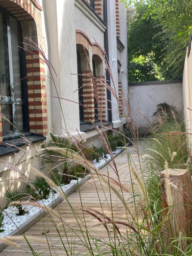 Maison D'Hotes L'Atelier Du Charmois Vandoeuvre-les-Nancy Bagian luar foto