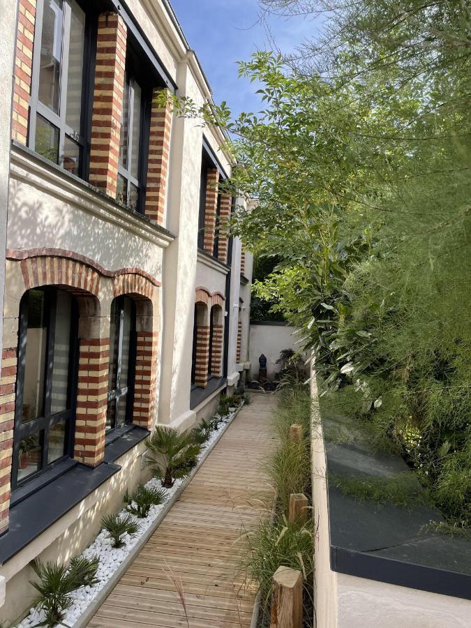 Maison D'Hotes L'Atelier Du Charmois Vandoeuvre-les-Nancy Bagian luar foto